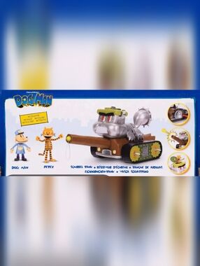 Squirrel Tank Playset - Silver & Green